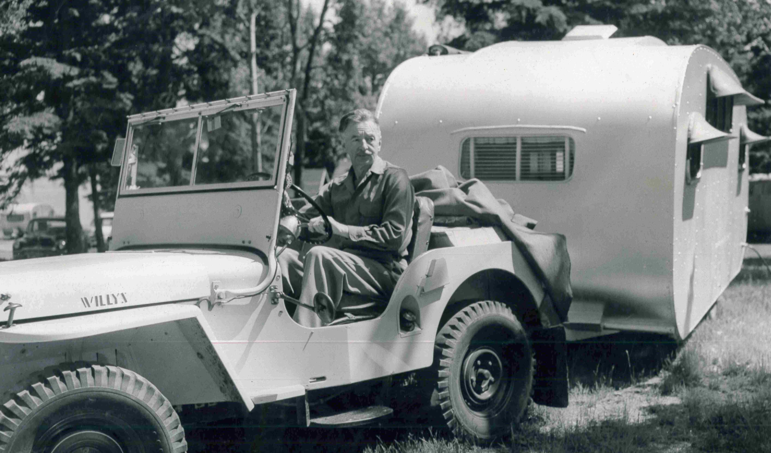 Jack Bonn - Jeep crop - Jonnes Genealogy